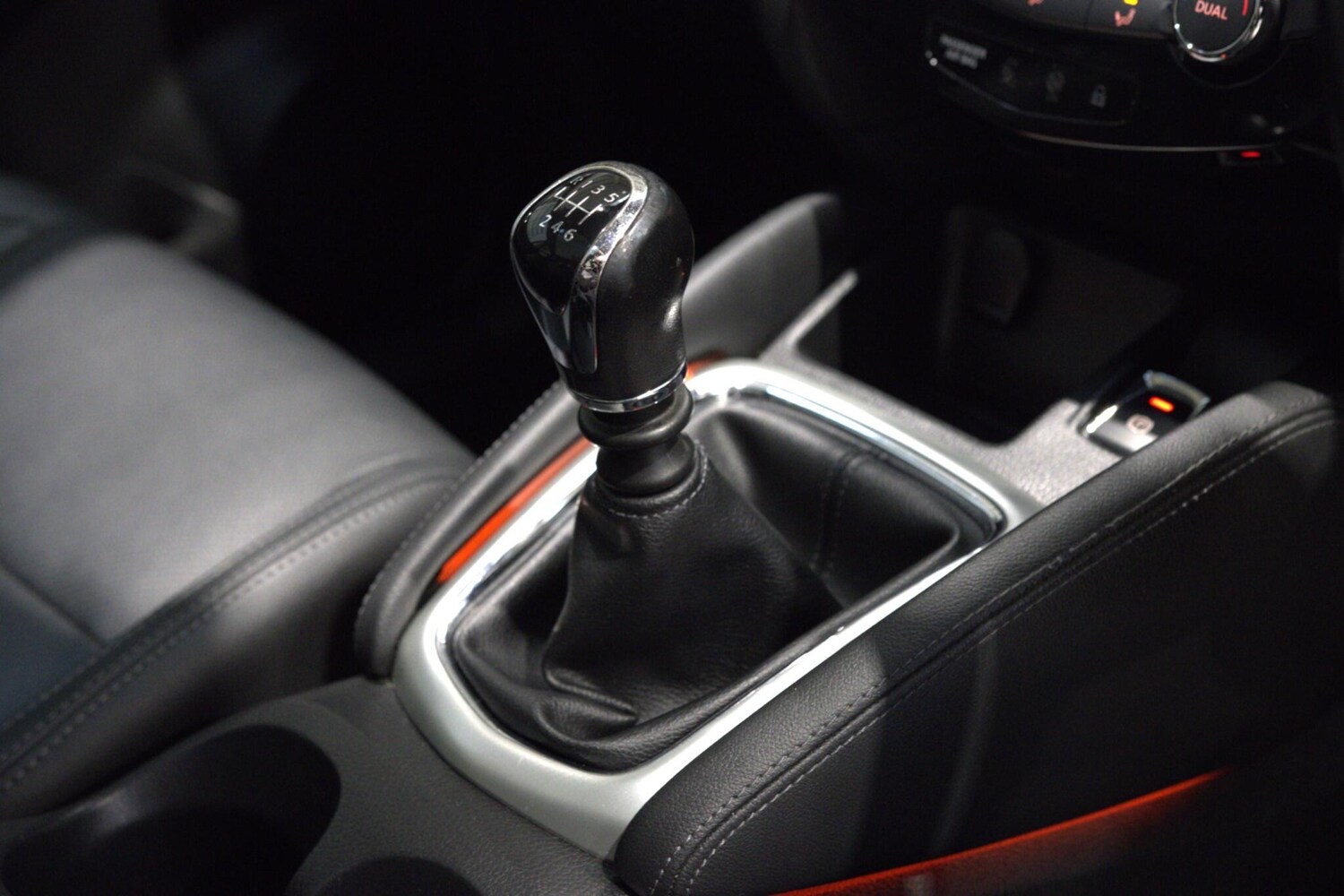 Used Nissan Qashqai 2016 for sale - 76247063: Photo 25