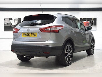 Used Nissan Qashqai 2016 for sale - 76247063: Photo 3