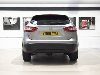 Used Nissan Qashqai 2016 for sale - 76247063: Photo 4