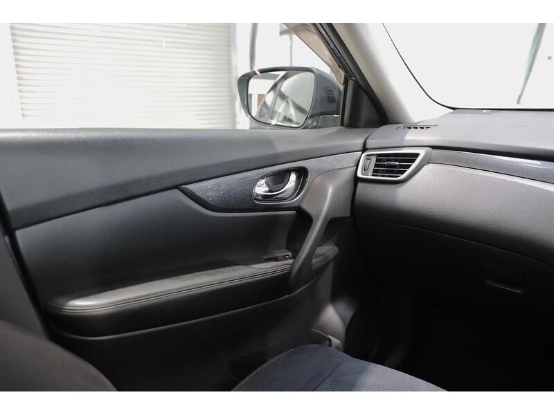 Used Nissan X-Trail 2015 for sale - 77153944: Photo 31