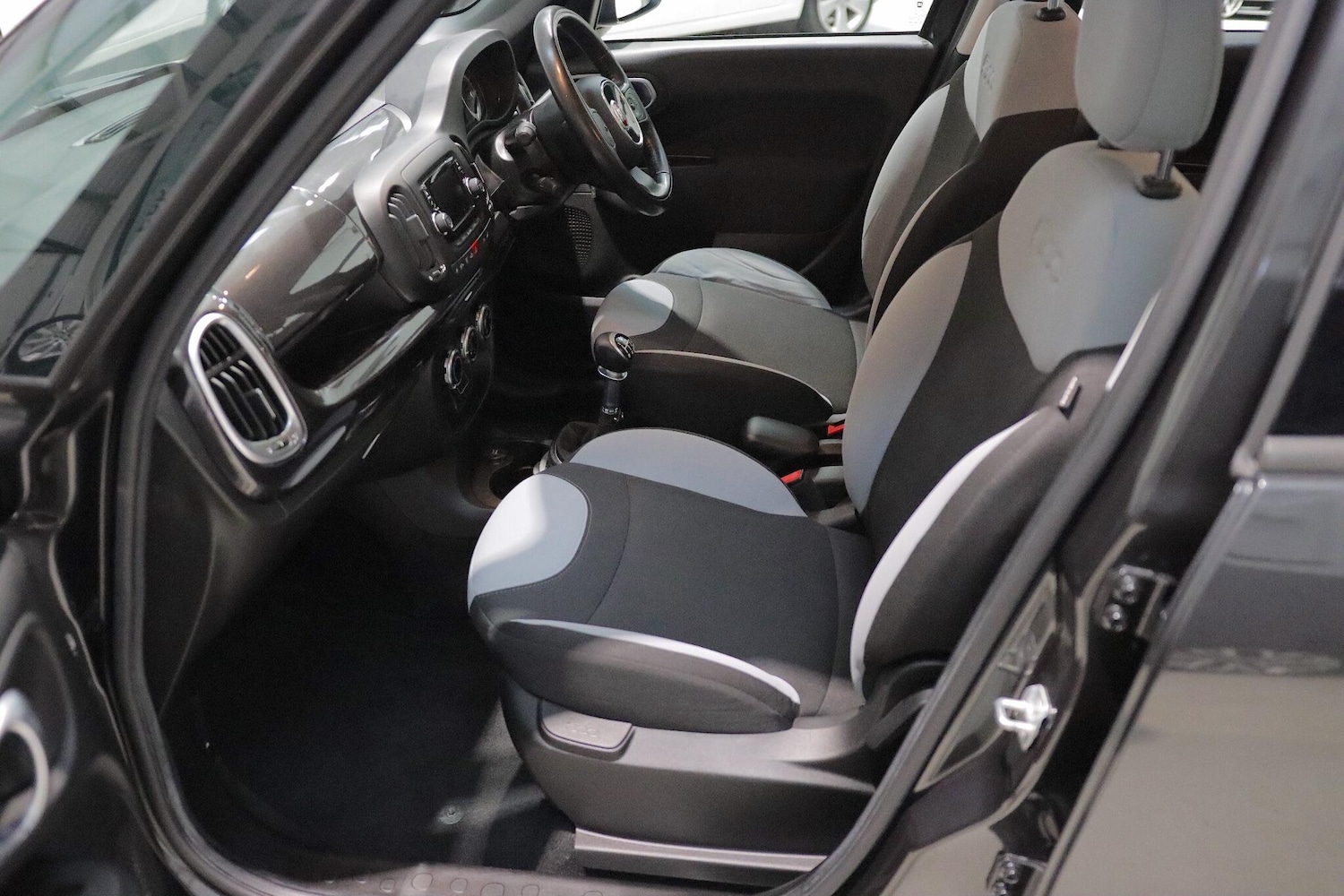 Used Fiat 500L 2016 for sale - 76613282: Photo 11