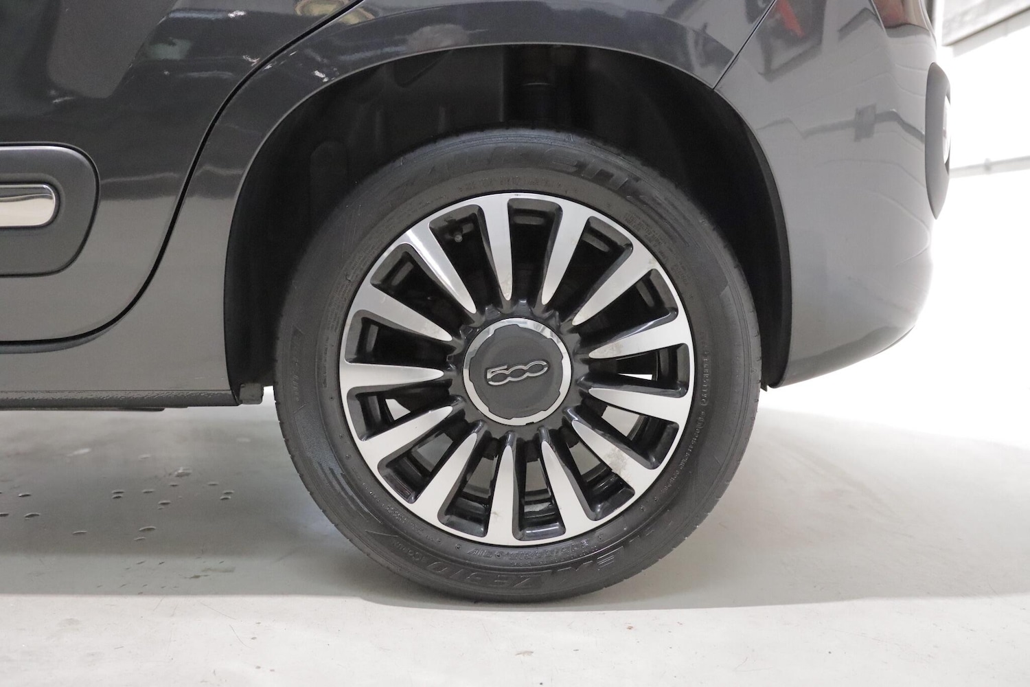 Used Fiat 500L 2016 for sale - 76613282: Photo 28