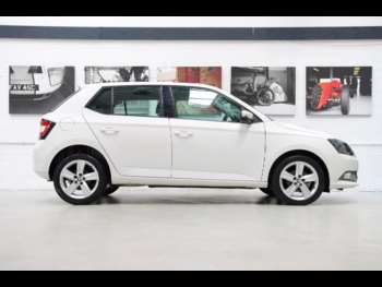 Used Skoda Fabia 2015 for sale - 74643107: Photo