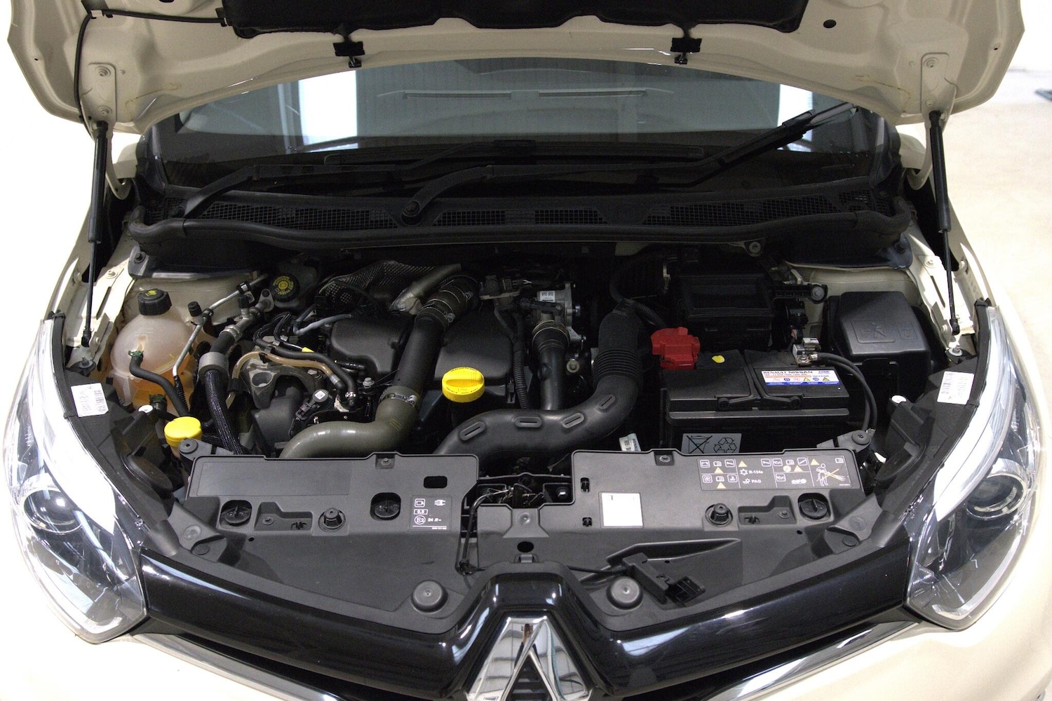 Used Renault Captur 2016 for sale - 76259944: Photo 28