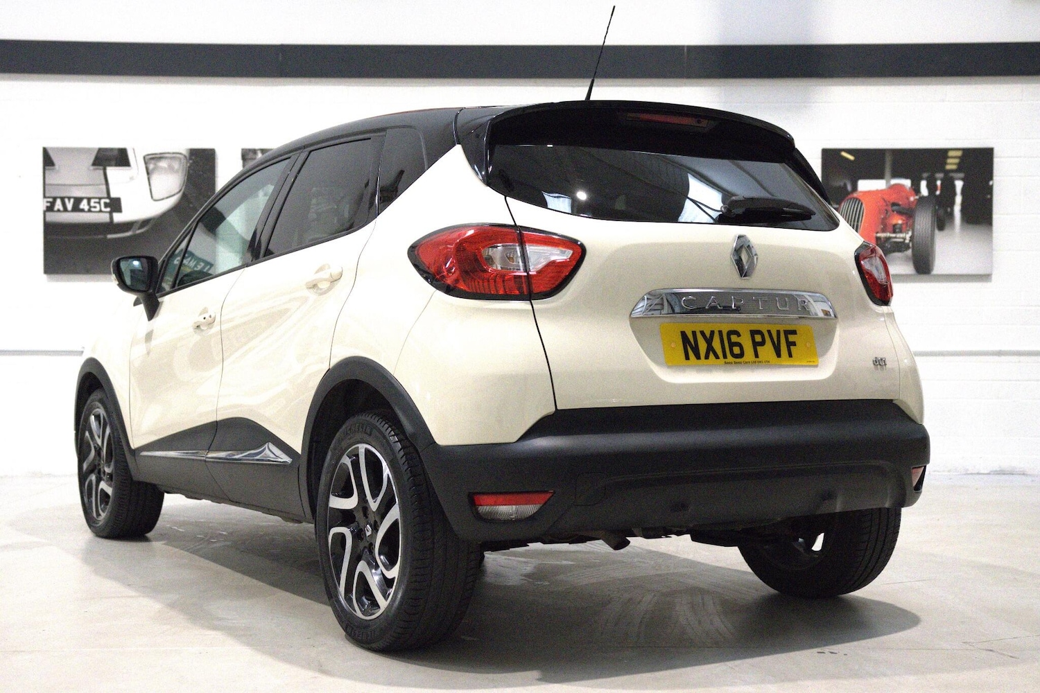 Used Renault Captur 2016 for sale - 76259944: Photo 5