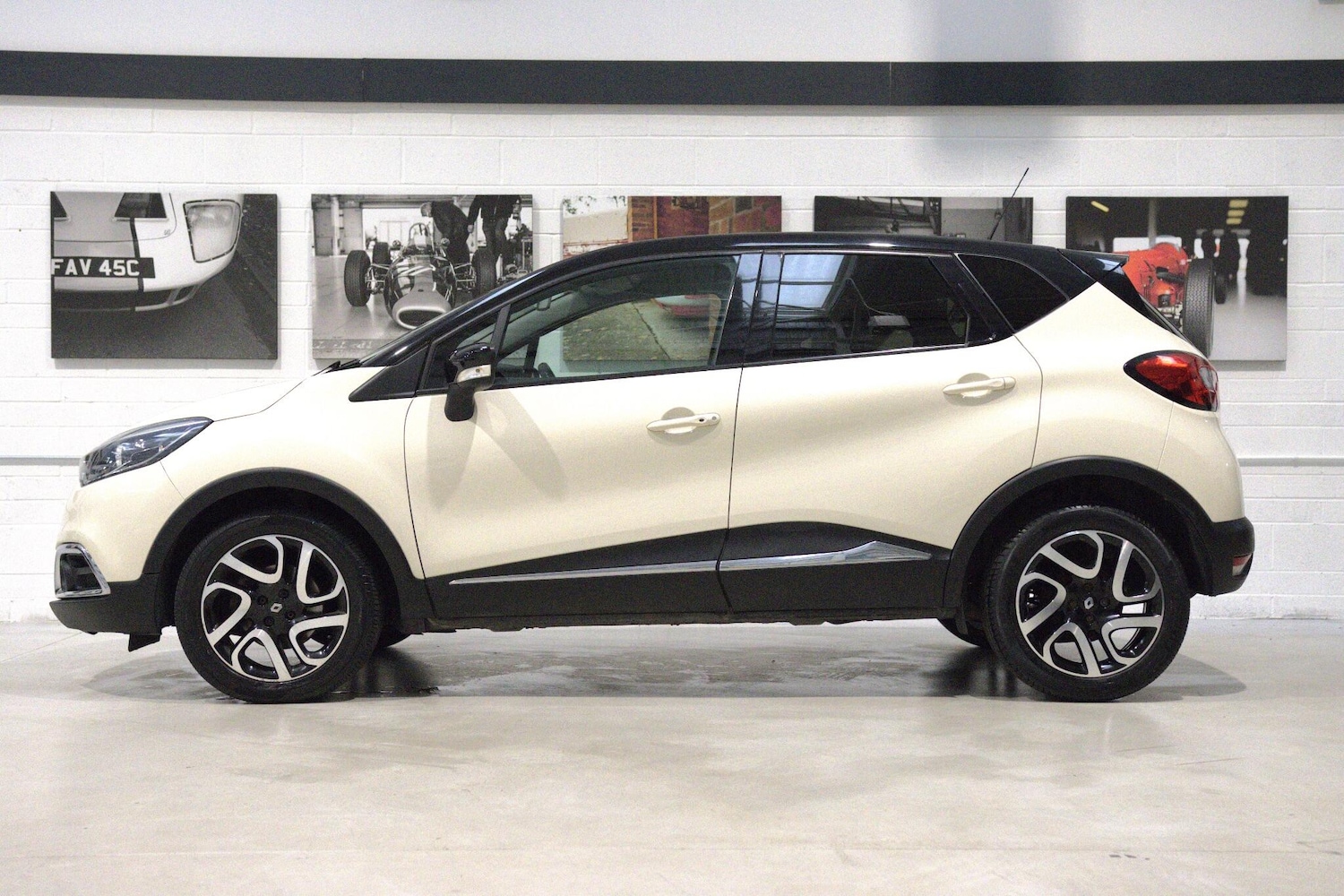 Used Renault Captur 2016 for sale - 76259944: Photo 6