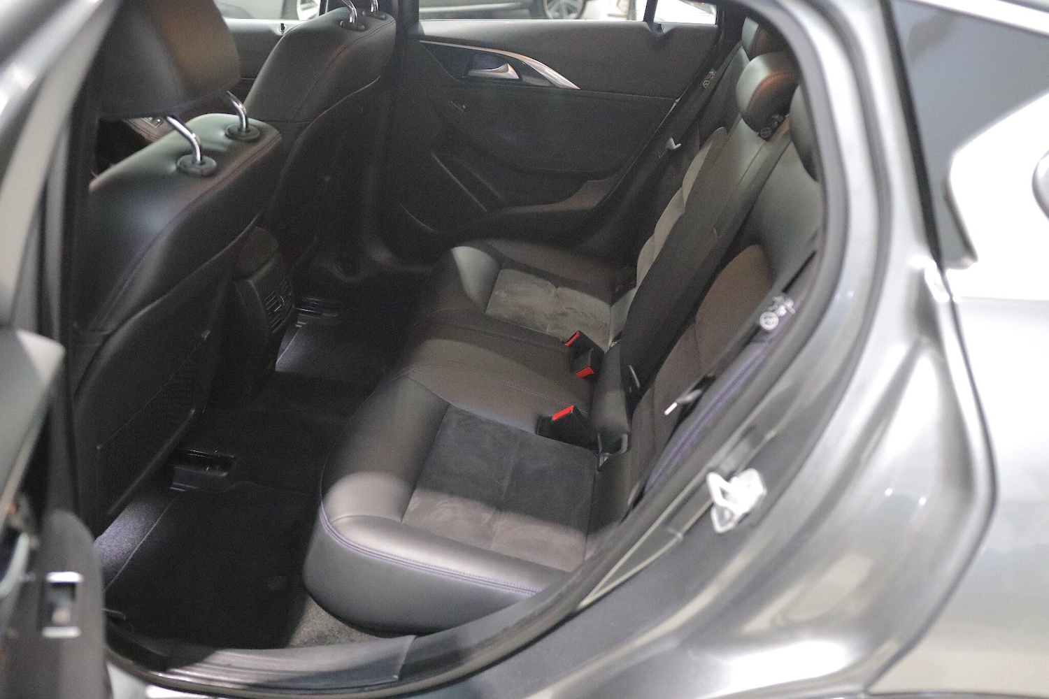 Used Infiniti Q30 2016 for sale - 76850346: Photo 12