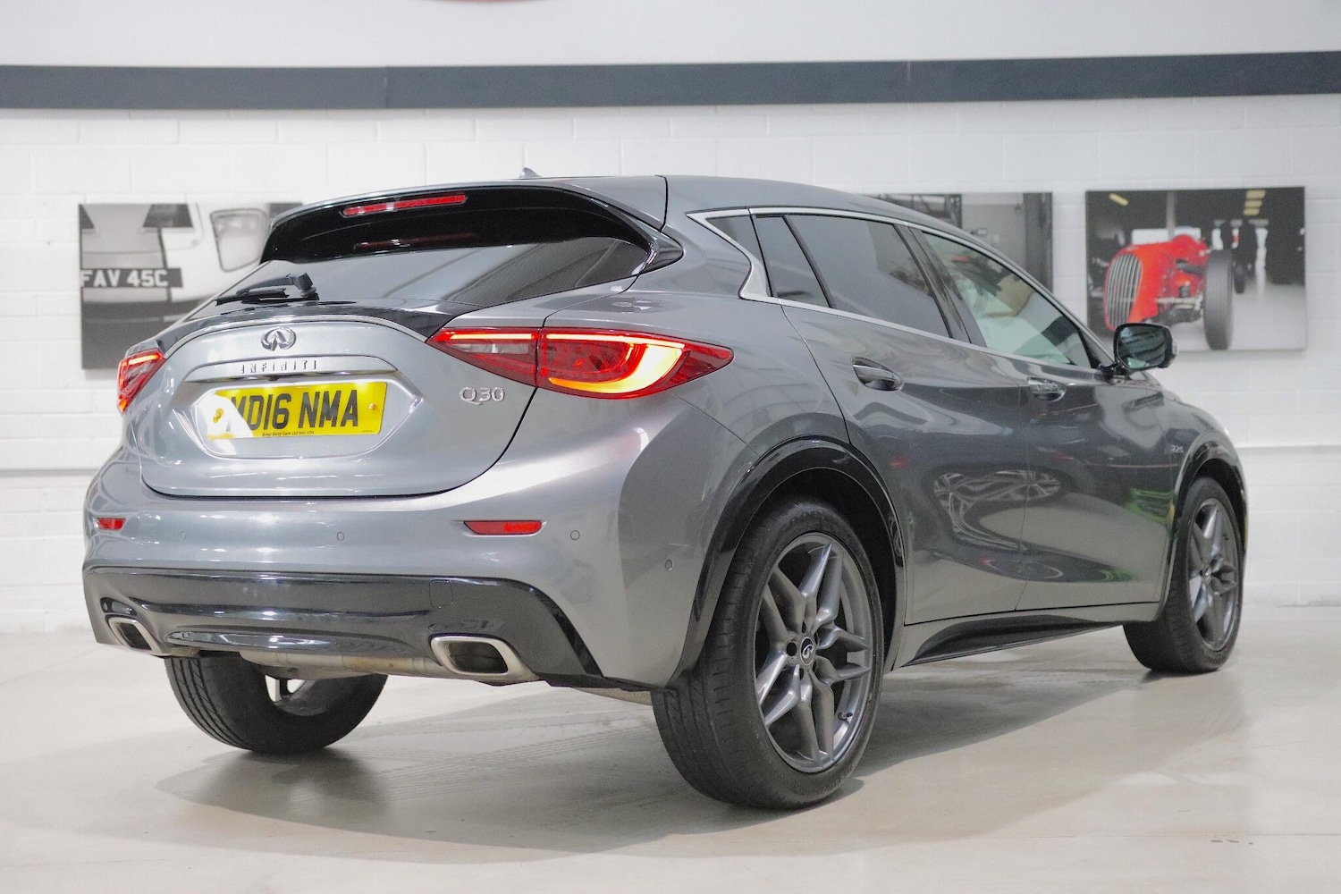 Used Infiniti Q30 2016 for sale - 76850346: Photo 3