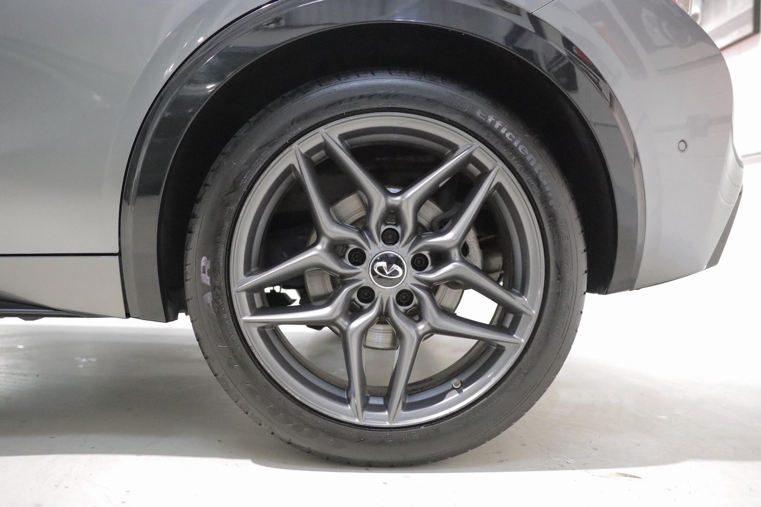 Used Infiniti Q30 2016 for sale - 76850346: Photo 30