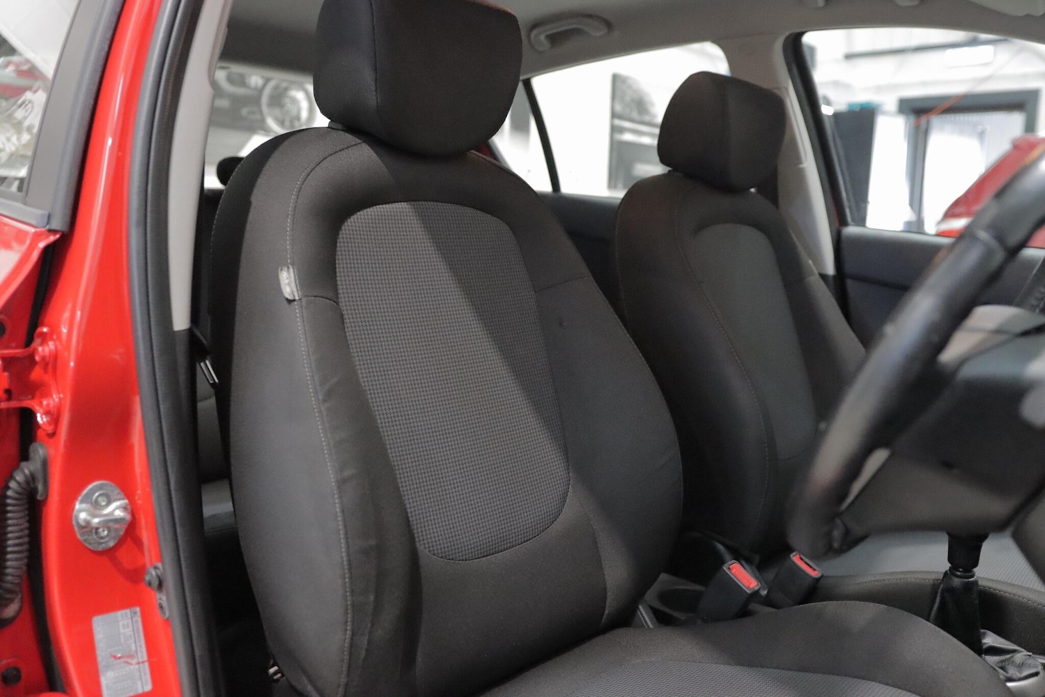 Used Hyundai i20 2013 for sale - 76360622: Photo 14