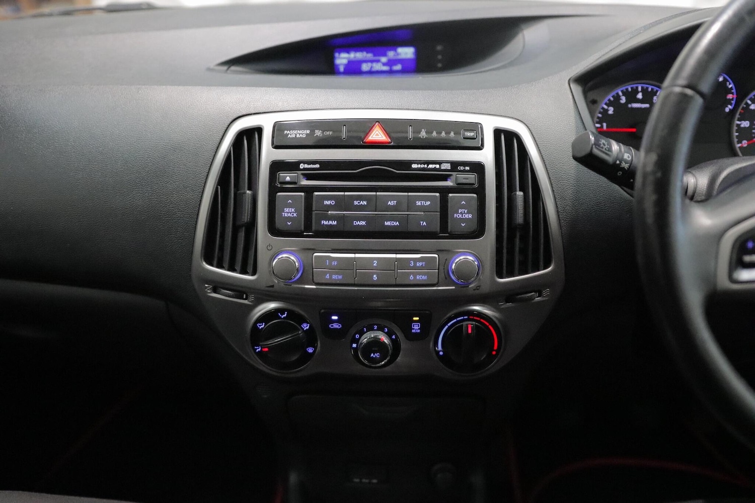 Used Hyundai i20 2013 for sale - 76360622: Photo 19