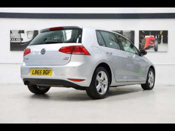 Used Volkswagen Golf 2015 for sale - 75449322: Photo