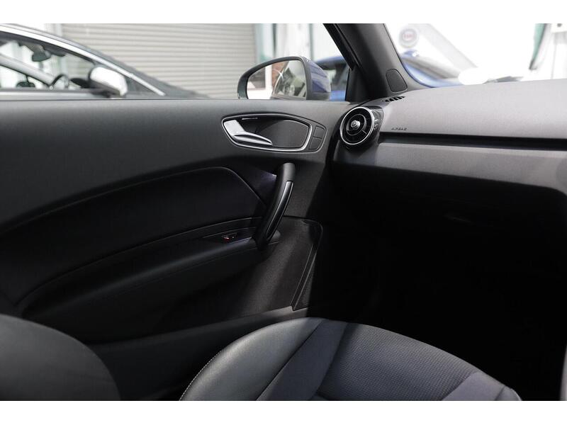 Used Audi A1 2015 for sale - 77153965: Photo 23