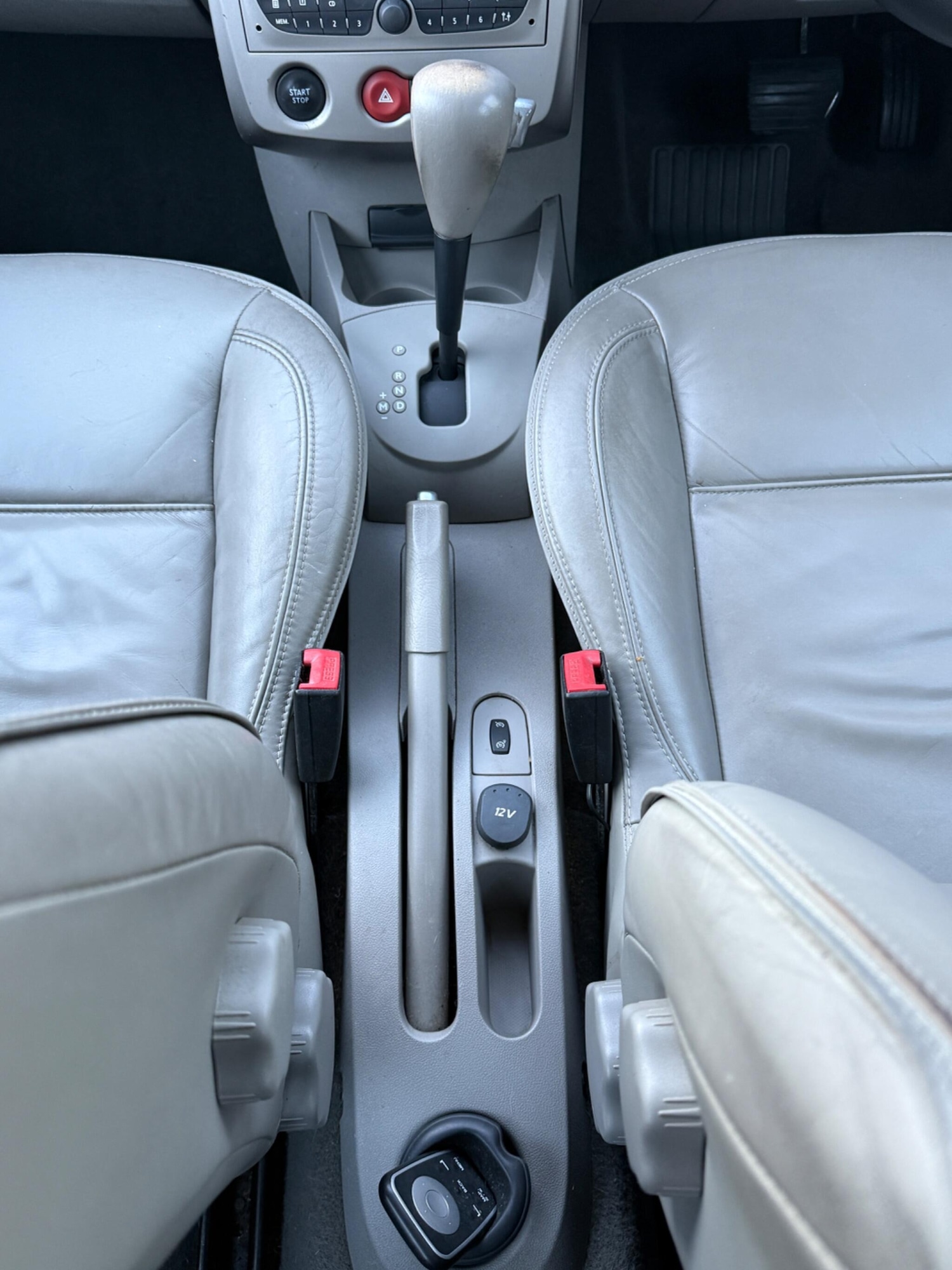 Used Renault Clio 2010 for sale - 76913614: Photo 17