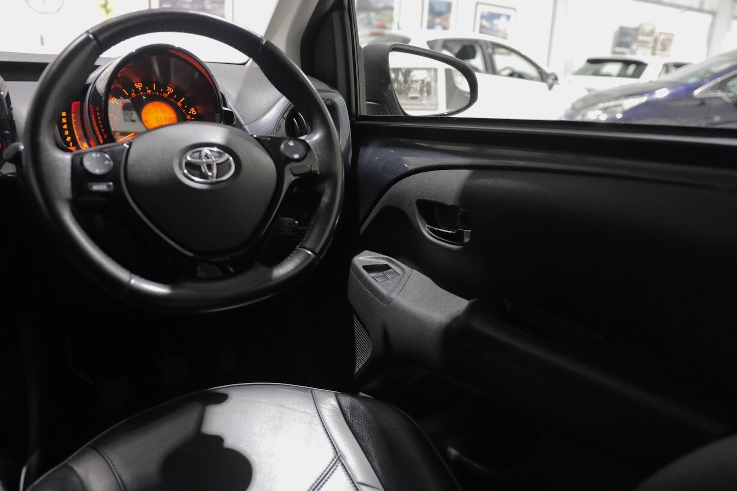 Used Toyota AYGO 2017 for sale - 76918591: Photo 23