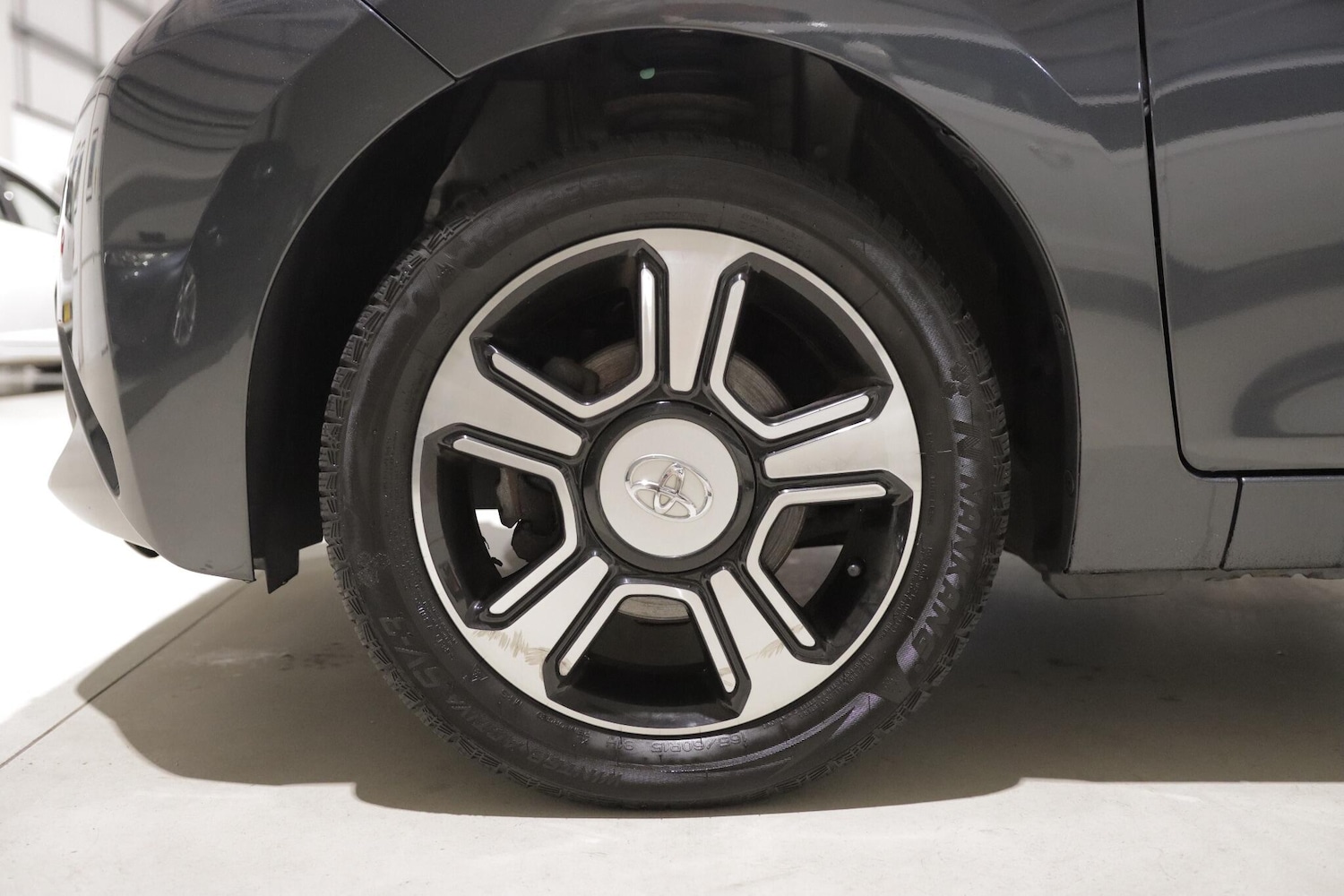 Used Toyota AYGO 2017 for sale - 76918591: Photo 26