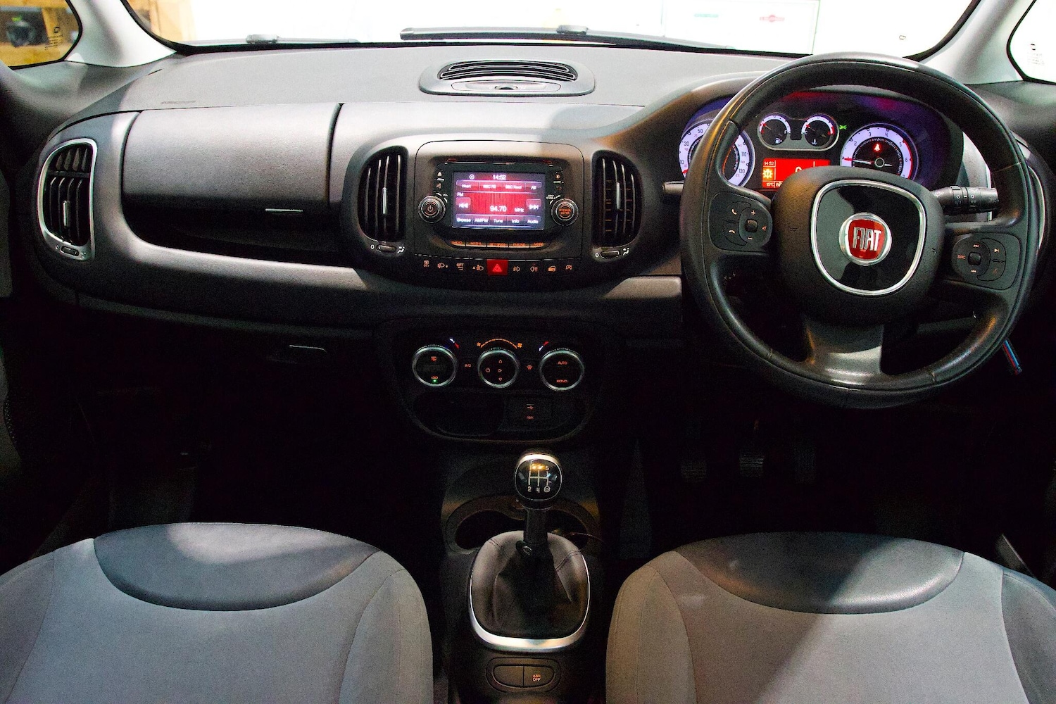 Used Fiat 500L 2013 for sale - 76456749: Photo 10