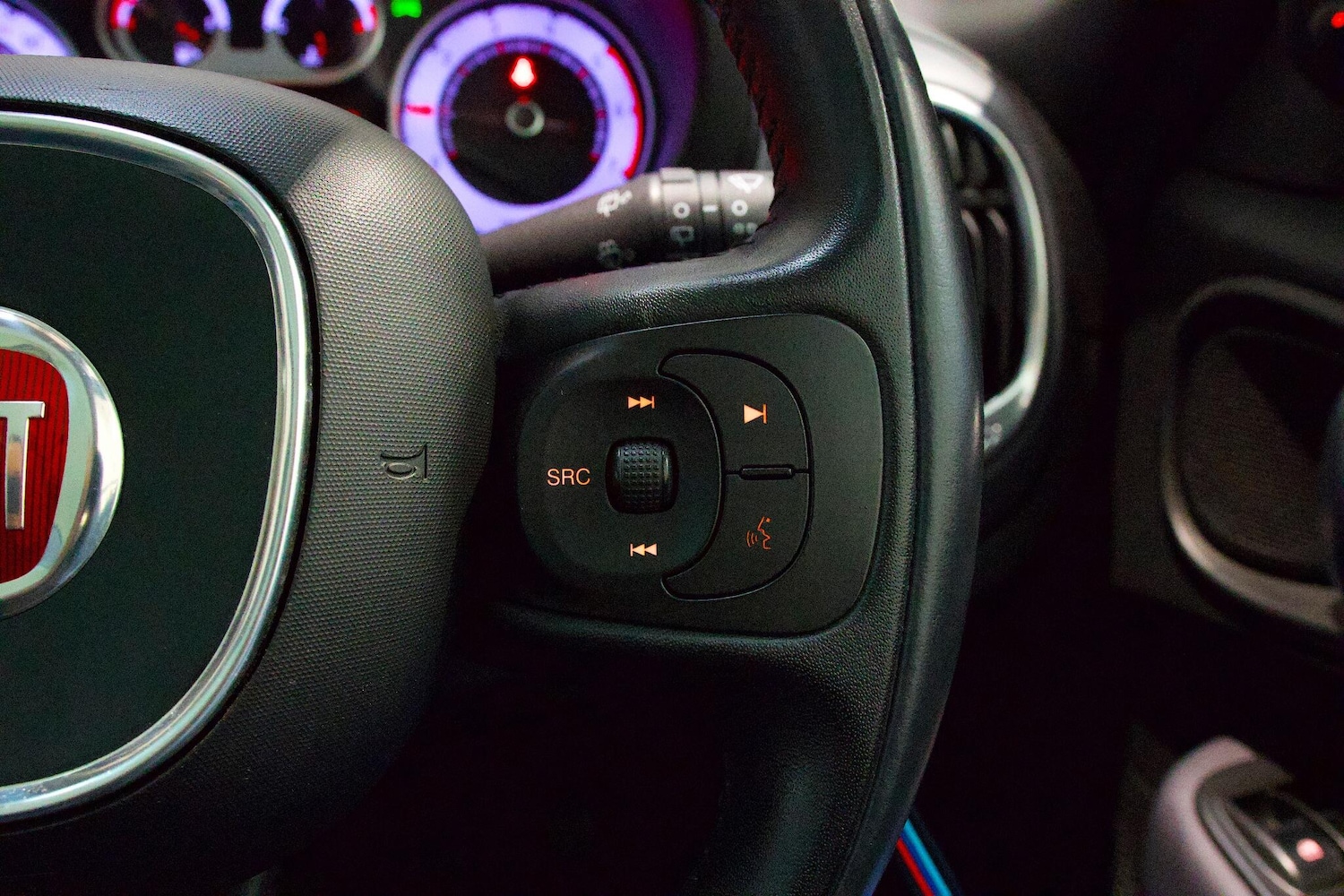 Used Fiat 500L 2013 for sale - 76456749: Photo 18