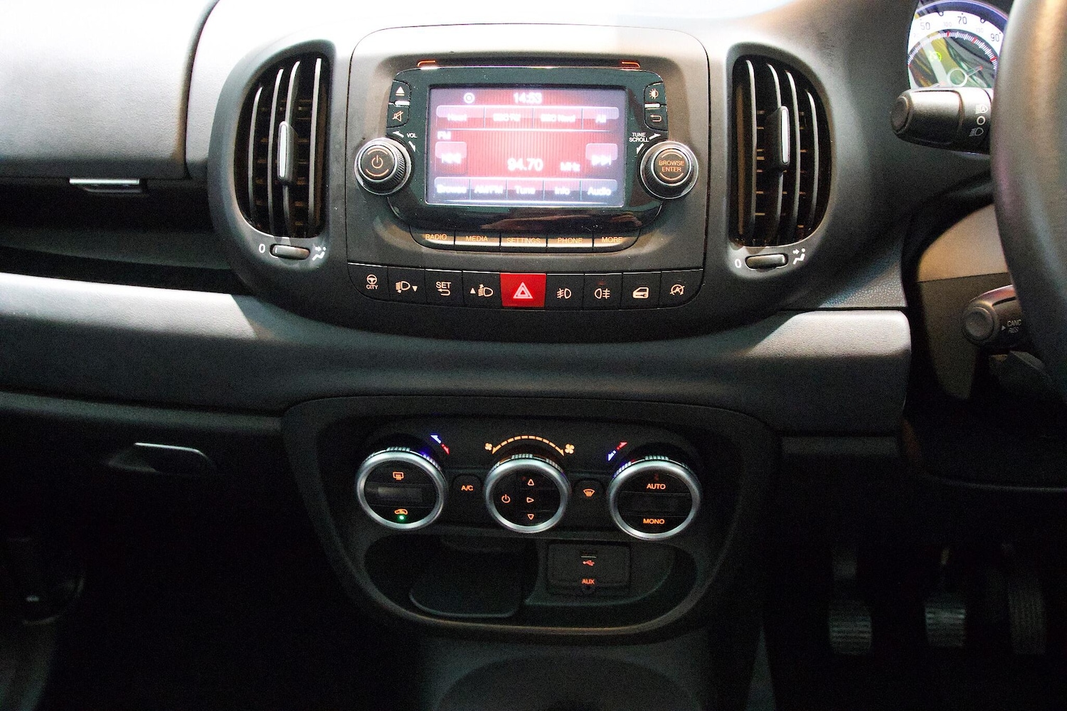 Used Fiat 500L 2013 for sale - 76456749: Photo 21