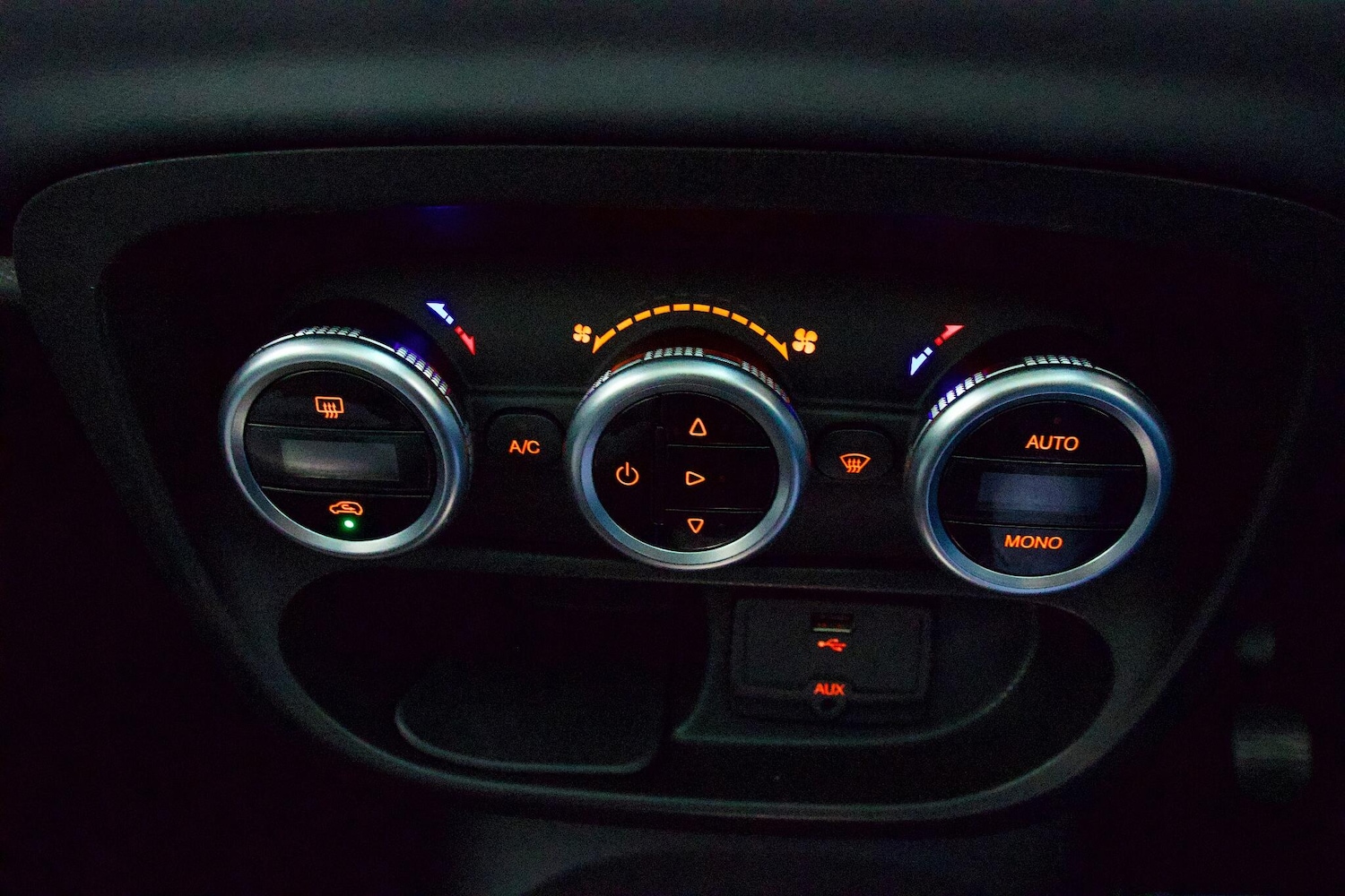 Used Fiat 500L 2013 for sale - 76456749: Photo 23