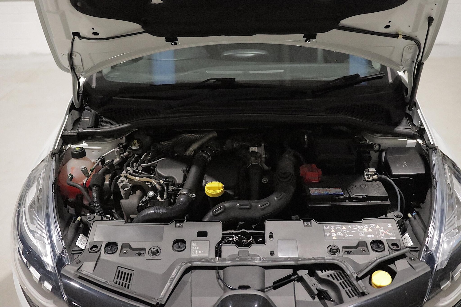 Used Renault Clio 2018 for sale - 76498596: Photo 27