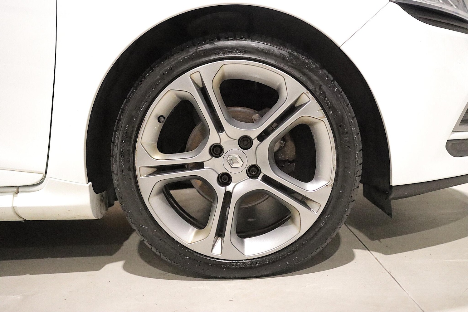 Used Renault Clio 2018 for sale - 76498596: Photo 28