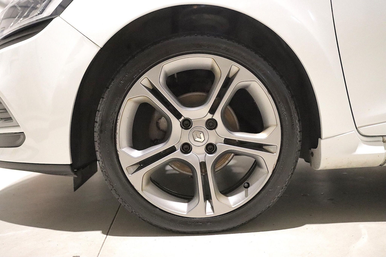 Used Renault Clio 2018 for sale - 76498596: Photo 29