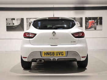 Used Renault Clio 2018 for sale - 76498596: Photo