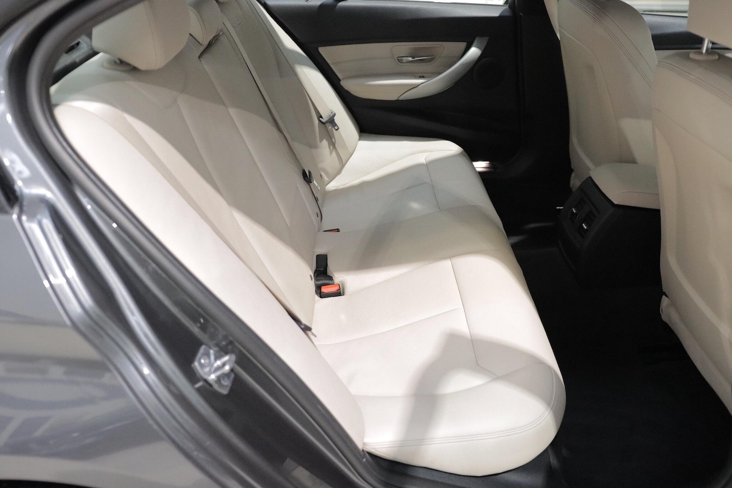 Used BMW 3 Series 2014 for sale - 76918534: Photo 13