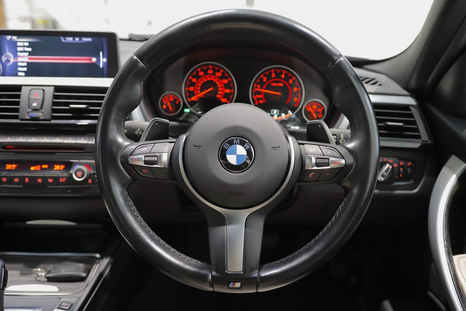 Used BMW 3 Series 2014 for sale - 76918534: Photo 16