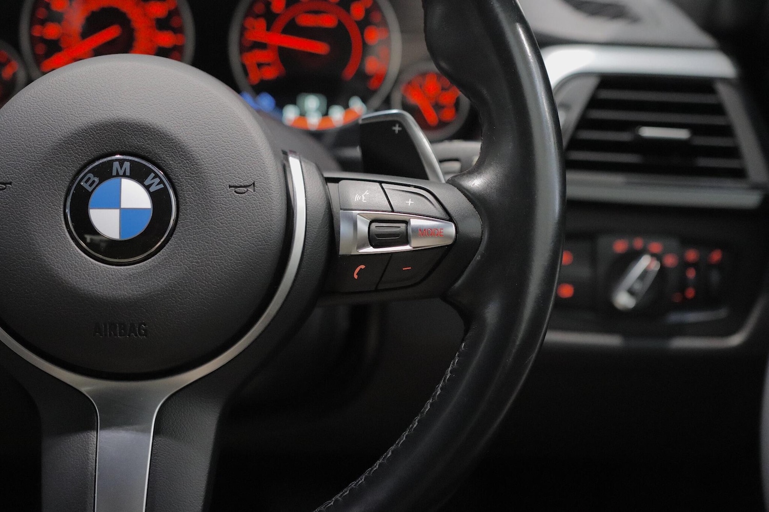 Used BMW 3 Series 2014 for sale - 76918534: Photo 18