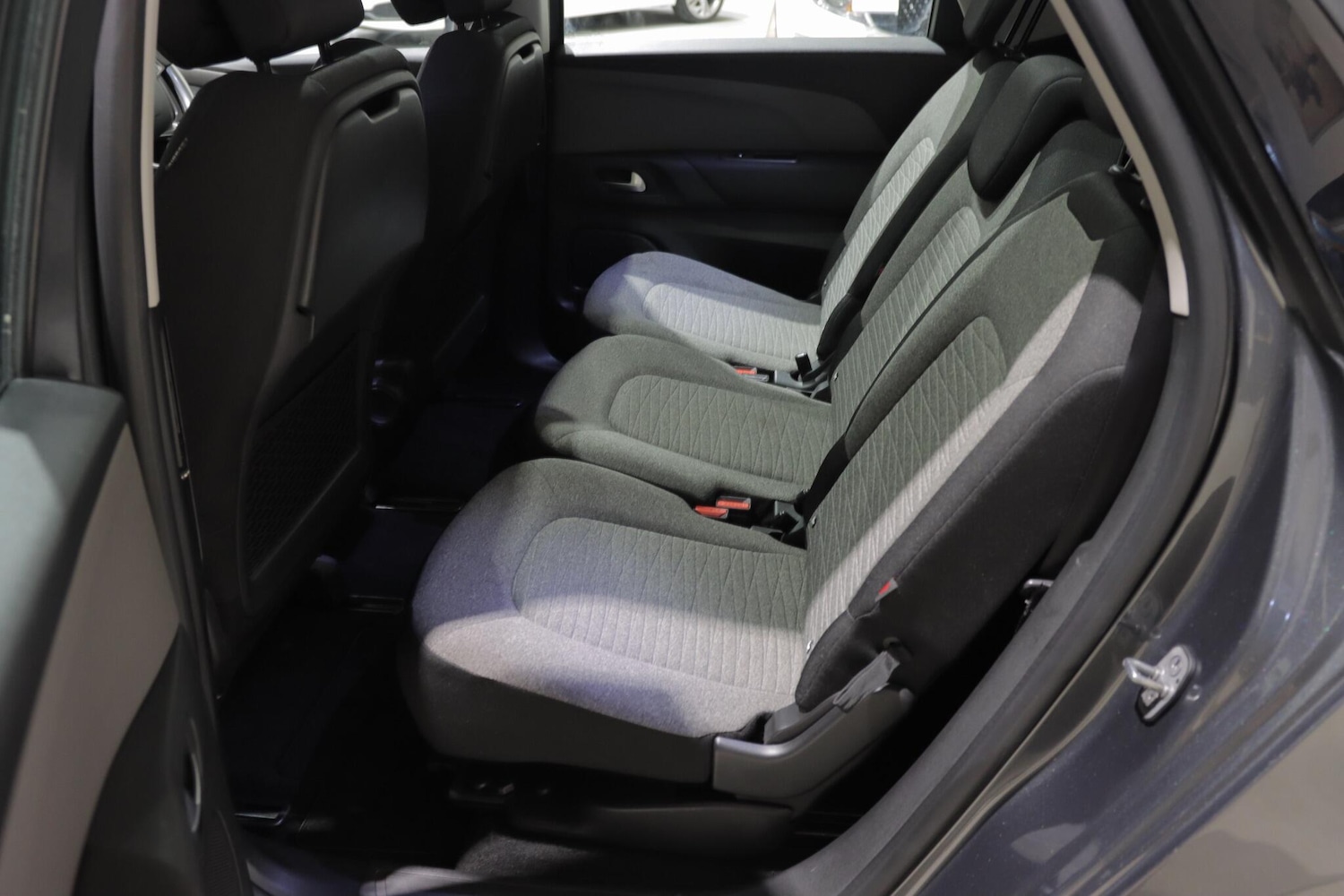 Used Citroen C4 Picasso 2016 for sale - 76727671: Photo 11