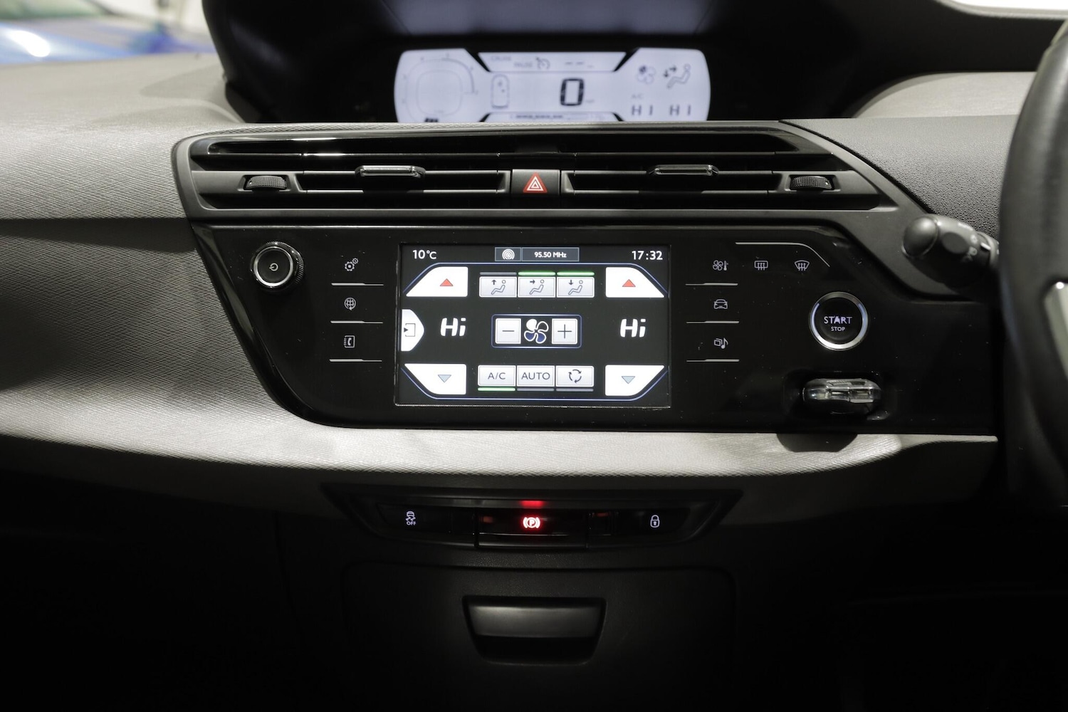 Used Citroen C4 Picasso 2016 for sale - 76727671: Photo 20