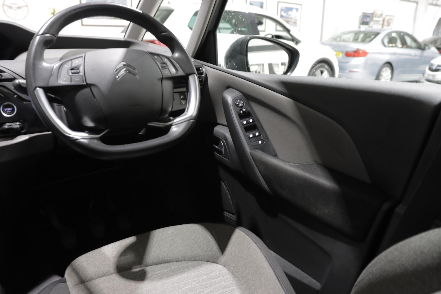 Used Citroen C4 Picasso 2016 for sale - 76727671: Photo 24