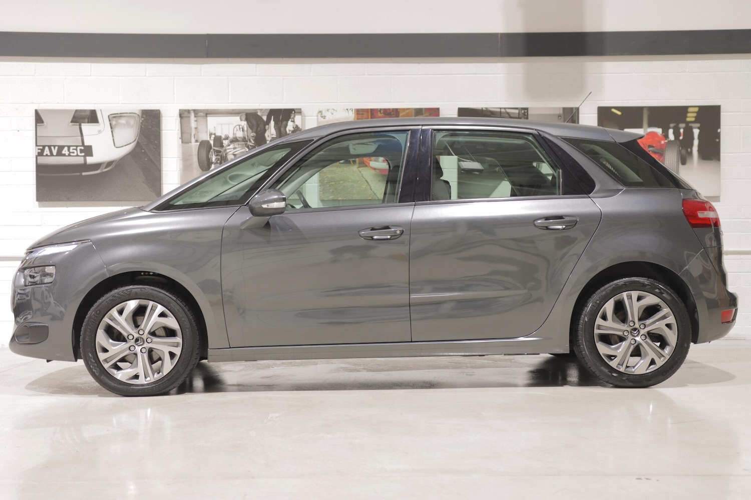 Used Citroen C4 Picasso 2016 for sale - 76727671: Photo 6