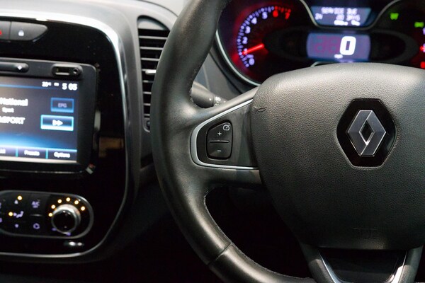 Used Renault Captur 2017 for sale - 75540033: Photo 17