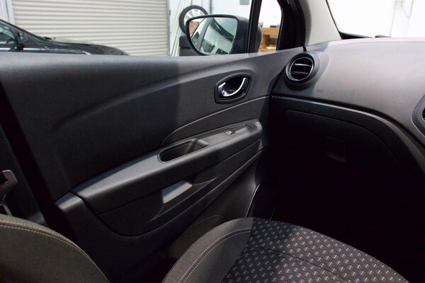 Used Renault Captur 2017 for sale - 75540033: Photo 23