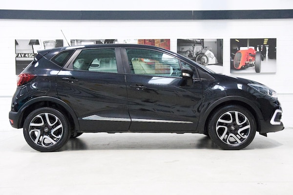 Used Renault Captur 2017 for sale - 75540033: Photo 2