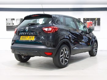 Used Renault Captur 2017 for sale - 75540033: Photo
