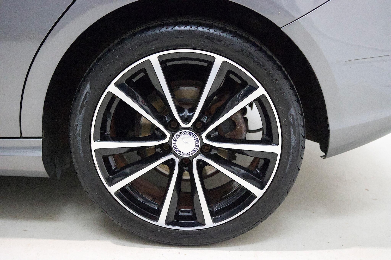 Used Mercedes-Benz B-Class 2013 for sale - 76109287: Photo 32