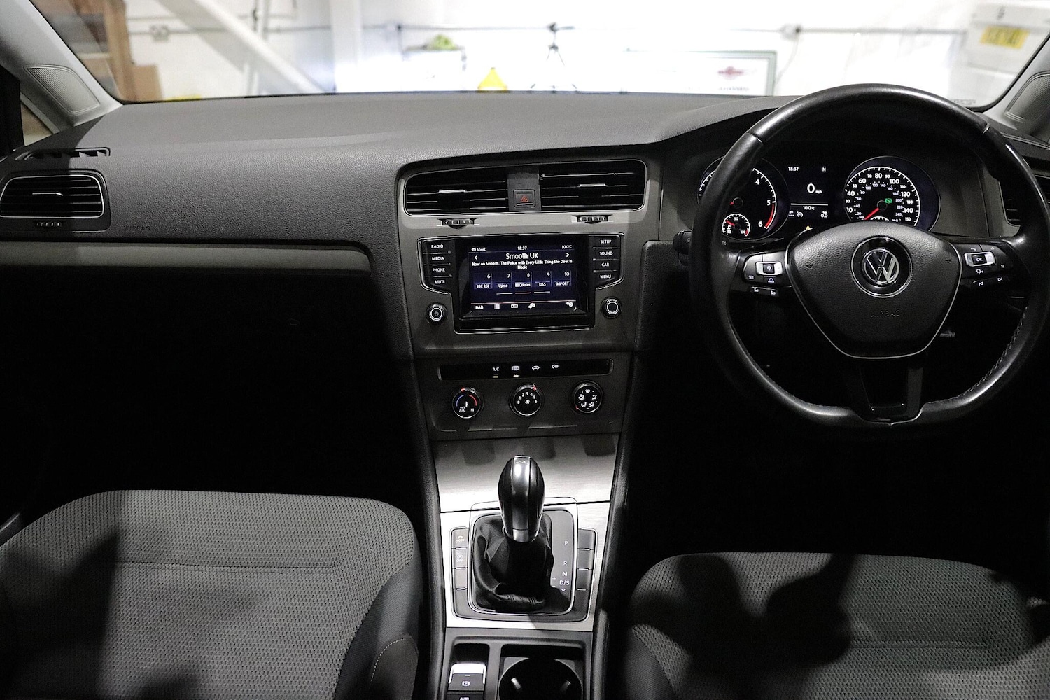 Used Volkswagen Golf 2014 for sale - 76433177: Photo 10