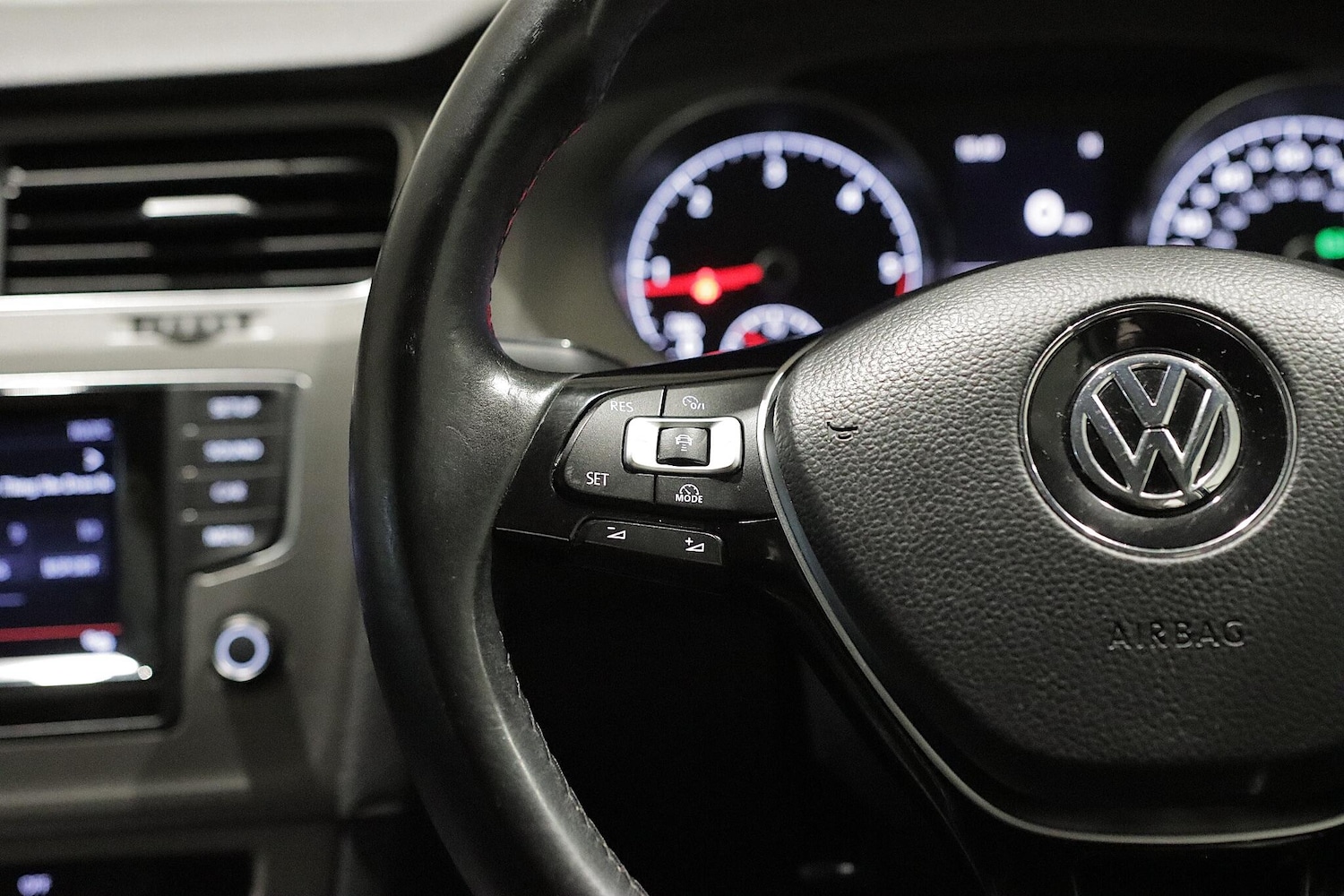 Used Volkswagen Golf 2014 for sale - 76433177: Photo 18