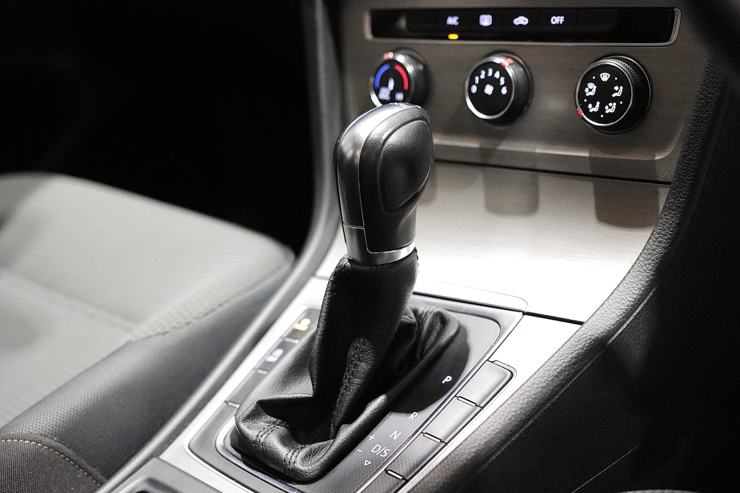 Used Volkswagen Golf 2014 for sale - 76433177: Photo 22