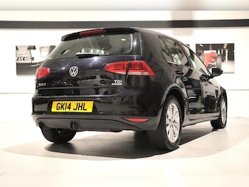 Used Volkswagen Golf 2014 for sale - 76433177: Photo