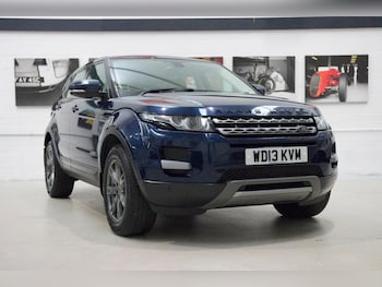 2013 (13) - 2.2 SD4 Pure 4WD Euro 5 (s/s) 5dr
