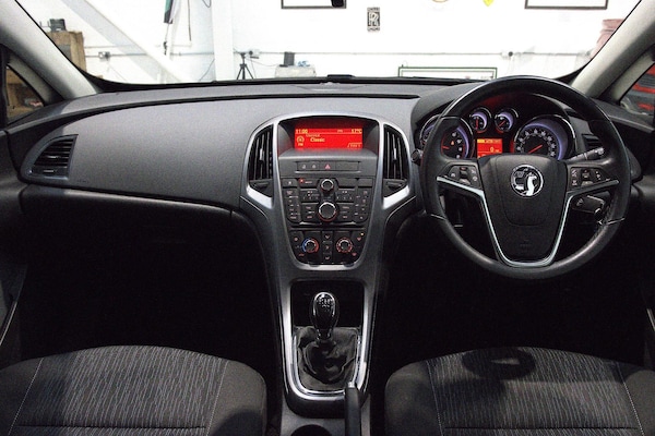 Used Vauxhall Astra GTC 2014 for sale - 76201446: Photo 10