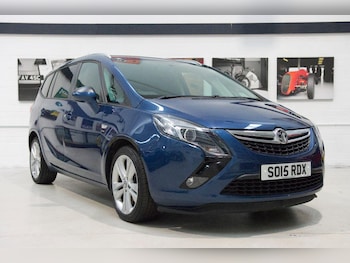 2015 (15) - 2.0 CDTi SRi Euro 5 5dr