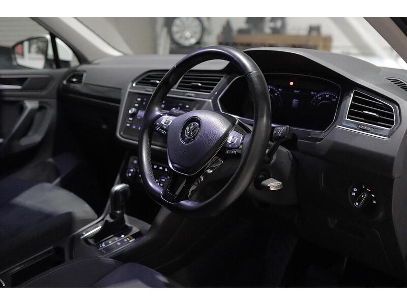 Used Volkswagen Tiguan for sale - 76968408: Photo 24