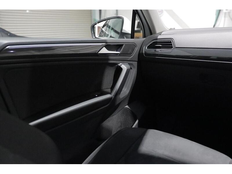 Used Volkswagen Tiguan for sale - 76968408: Photo 27
