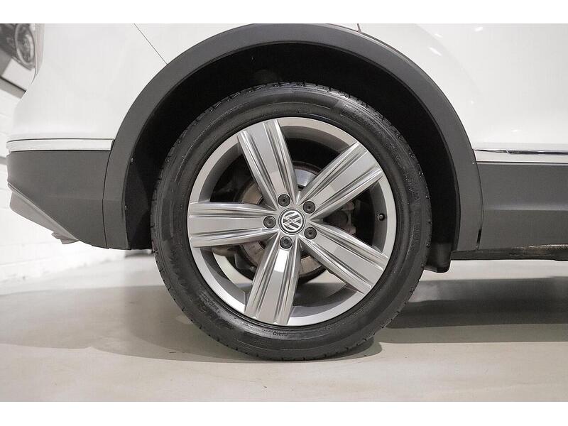 Used Volkswagen Tiguan for sale - 76968408: Photo 32